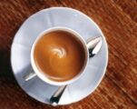CAFFE’: Nuovo Rincaro per l’Espresso al BAR, Si Volerà Fino a 1,5 Euro! Vi Spieghiamo i Motivi